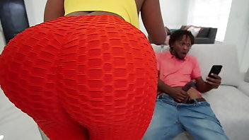 Face Sitting Black MILF Big Ass Stepmom 